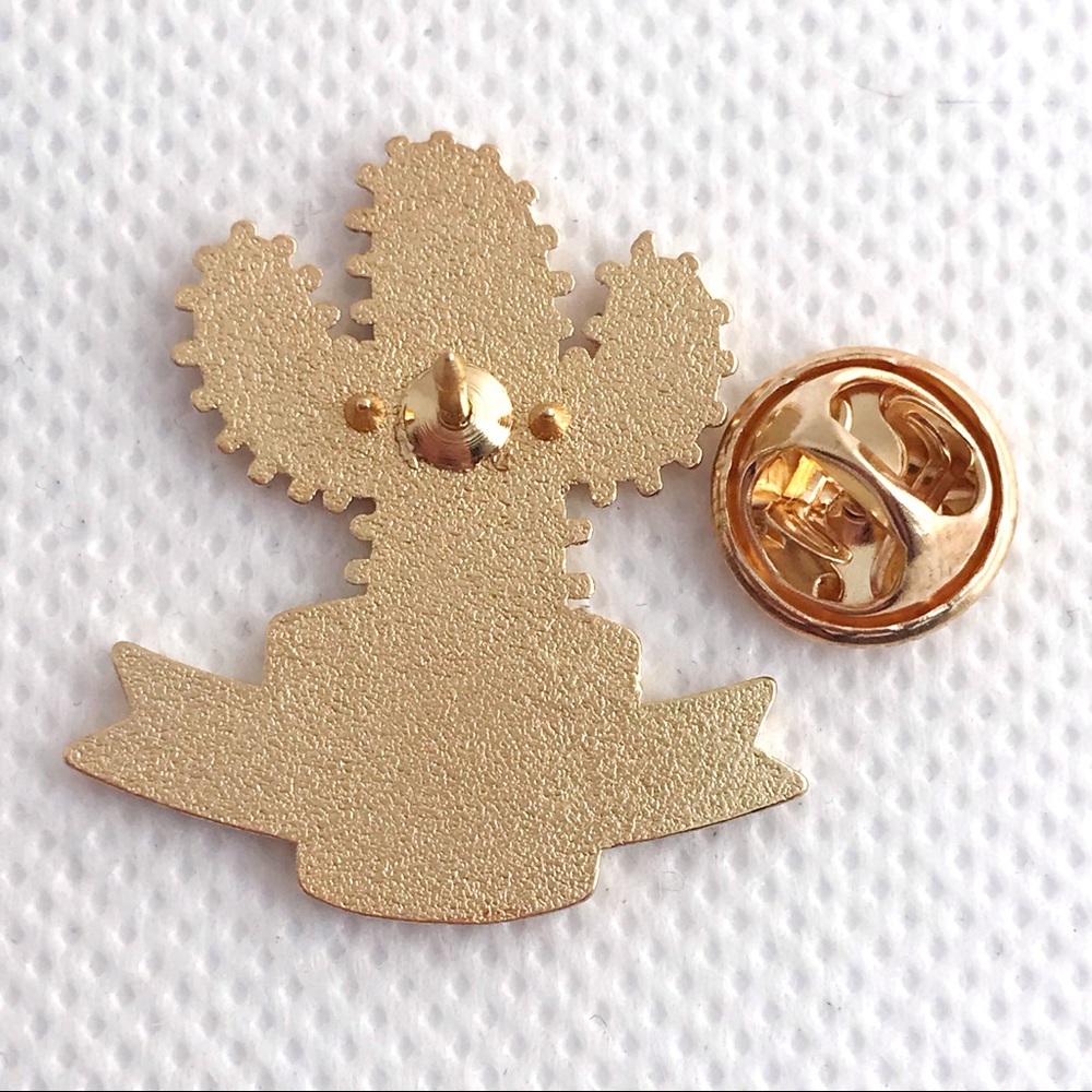 cactus pin - Picture 3 of 3